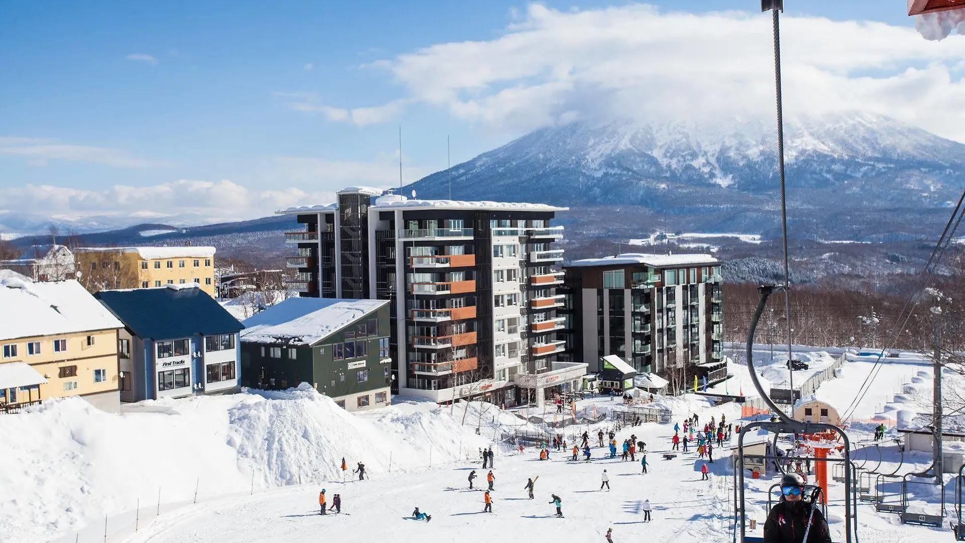 Alpen Ridge Apartment Hirafu 0*,  Japan